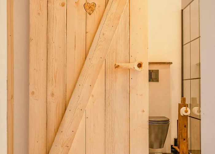 Experience Original Nature In The Steward's House